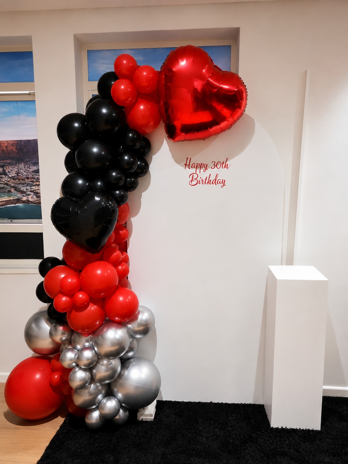 Single Arch balloon garland setup
